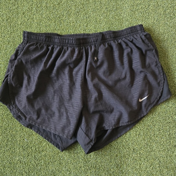 Nike Pants - Nike Women's Dri-Fit Tempo‎ Running Shorts Black Size M